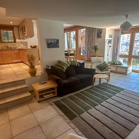 Lindi- Inspiring Place With View Over Апартаменты Церматт